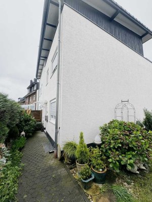 Pulheim: Attraktives Einfamilienhaus in TOP-Lage mit zwei Terrassen - Ihre Chance!