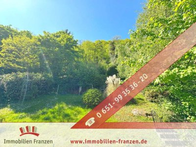 Traumhafte 4-ZKB Eigentumswohnung mit drei Balkonen, Kamin, Gartenmitbenutzung und atemberaubenden B