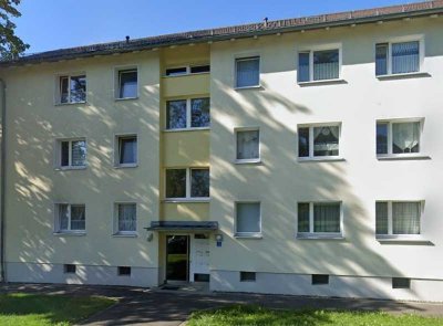 Stilvolle, modernisierte 1,5-Raum-Wohnung mit gehobener Innenausstattung mit Einbauküche in Rödental