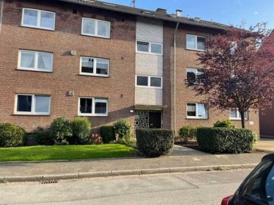 Gemütliche 2,5 Zimme-Wohnung mit Garage -ohne Balkon- in 47226 Duisburg-Rheinhausen