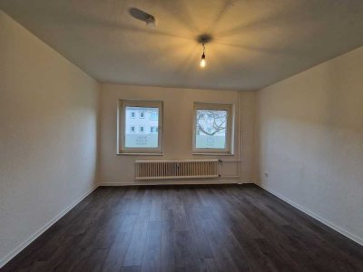 *Wir haben für Sie renoviert! Schöne 3-Zimmer-Wohnung in Huckarde!*