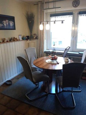 Moderne 2,5 Zi. Whg + 1.OG + Balkon in DO Körne