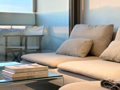 Die kernsanierten Sunset-Suite. In & über Bogenhausen. Kernsaniertes Architekten-Loft.