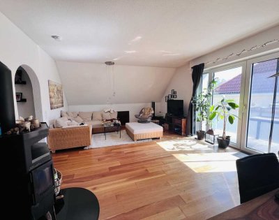 Reserviert: Provisionsfrei: Lebensqualität pur - mit Kamin und Südbalkon