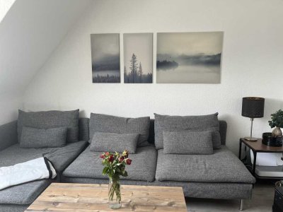 Kleine aber feine Wohnung! Auf Wunsch: Möbliert zu vermieten! Auch für Studenten!