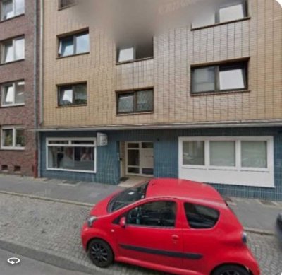 Renovierte Erdgeschoss-Wohnung in zentraler Lage
