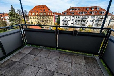 Altersgerecht Wohnen im Dresdner Westen - praktischer Aufzug, Sonnen-Balkon, 2 Stellplätze.