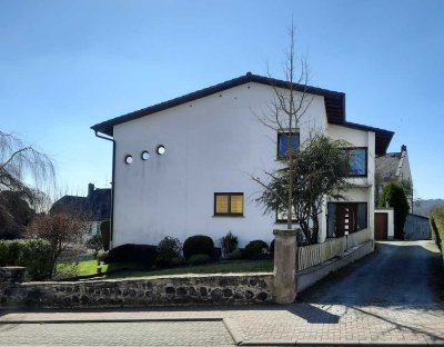 Architektenhaus von 1962, 65 Kilometer von Frankfurt entfernt
