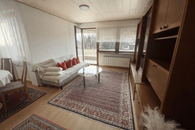 Mittendrin statt nur dabei – 65 m² mit Balkon in der Schweizer Straße