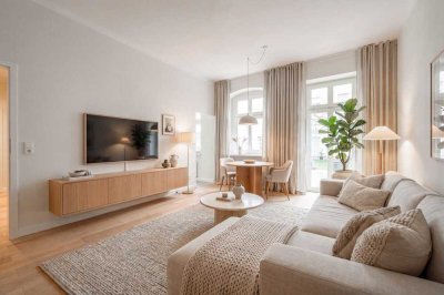 Erstbezug nach Sanierung: Attraktives Apartment mit Terrasse, neuem Badezimmer und hohen Decken