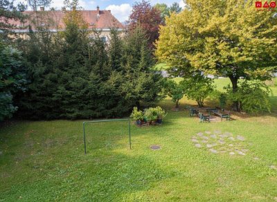 Gepflegte 2-Zimmer-Wohnung mit Parkplatz – sofort verfügbar
