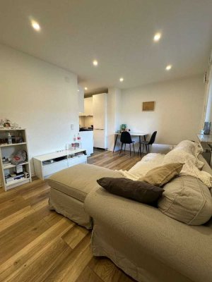 Nachmieter gesucht: Alltagstaugliche 2-Zimmer-Wohnung mit Balkon in Hamburg-Harburg