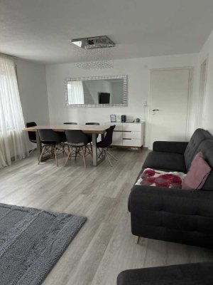 Sanierte 4-Zimmer-Wohnung mit Balkon und Einbauküche in Unterensingen