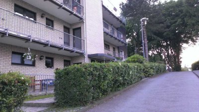 2-Zi-Wohnung KDB, 2 Loggien in 42369, Häuschen 47, ruhiges Haus im Grünen. kein Lärm...