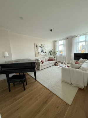 Kernsanierte Altbauwohnung | 3-Zimmerwohnung mit Balkon
