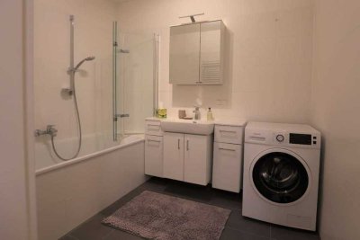 Stilvolle, gepflegte 1,5-Zimmer-Wohnung mit Einbauküche in Halle