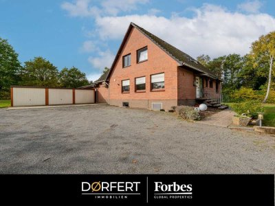 Zwei Häuser, ein starkes Gesamtpaket: Ein Traum in der Lüneburger Heide mit Pool und Sauna