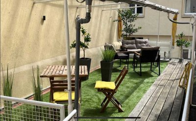 Reihenhaus mit Dachterrasse und Garage in der schönen Altstadt von Ochsenfurt zu verkaufen
