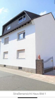 Helle, geräumige 4-Zimmer Maisonettewohnung, 120qm, Riedstadt-Leeheim
