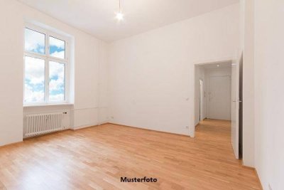 3-Zimmer-Wohnung mit 2 großzügigen Terrassen + neuwertiger Zustand +