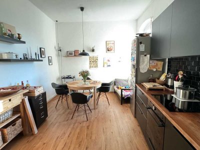Lage, Lage, Lage!, von privat, lichtdurchflutete 3 Zimmer Wohnung, Balkon !