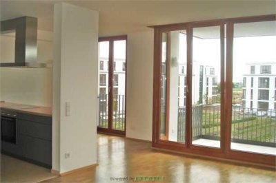 Neubau-Hochwertige 3 Zimmer-Wohnung mit Sonnen-Balkon- Einbauküche