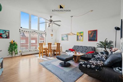 Exquisite 3,5 Zimmerwohnung mit Seesicht,
zentral gelegen, Aufzug, Tiefgarage, sofort verfügbar