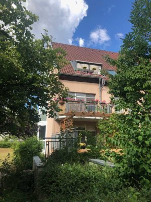 Ruhige Lage in Falkensee , Dachgeschoss , 2Zi, Balkon, Stellplatz
