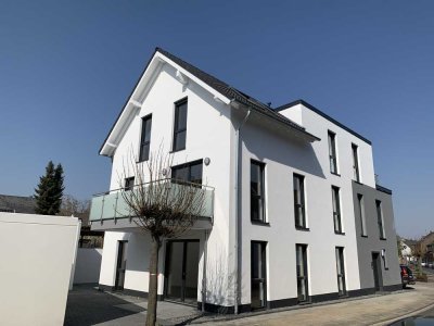 Attraktive und neuwertige 4-Zimmer-Wohnung mit gehobener Ausstattung in Kerpen-Sindorf
