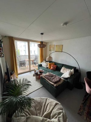Exklusive 3-Raum-Wohnung mit gehobener Innenausstattung mit Balkon und Einbauküche in Neu-Ulm