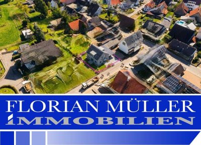 Freiburg-Hochdorf großes Wohnhaus mit Platz für 3 Familien auf 3 Etagen u. ggf. abteilbarem Bauland.