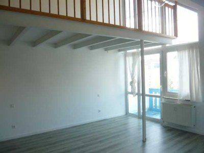 Schöne 1,5 Zi. Galerie Wohnung