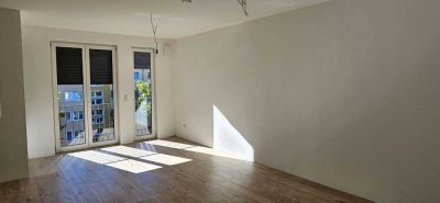 Moderne 3-Zi-Wohnung mit Balkon – nur 5 Min. zum Bahnhof! Top Lage in Oranienburg!