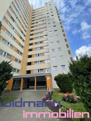 Hochhauswohnung mit Potenzial und Weitblick