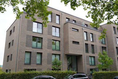 *Attraktive Penthousewohnung in Hemmingen* - moderne 3-Zi.-Wohnung mit Dachterrassen & Stellplätzen