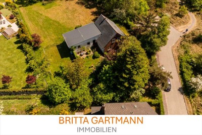 Inselidylle pur – Einfamilienhaus mit attraktivem Baupotenzial