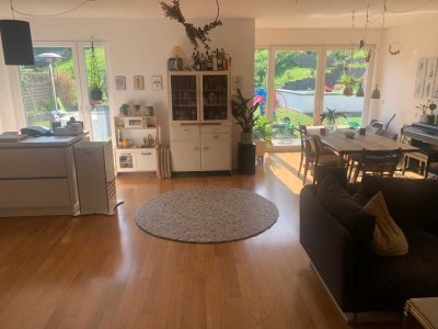 5,5-Zimmer Maisonette-Wohnung mit Garage in  Dortmund-Bittermark