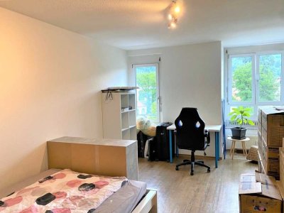 Ideal für Singles und Studenten! Gepflegte 1-Zimmerwohnung in Freiburg-Oberau