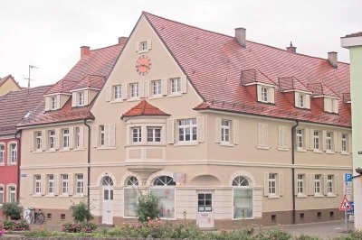 Vollständig renovierte 4-Zimmer-Wohnung mit Einbauküche in Bruchsal