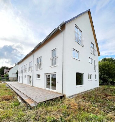 Neu in Weinsberg: Hochenergieeffizientes, schlüsselfertiges Reihenendhaus zum Erstbezug