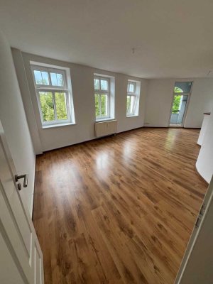 Stilvoll wohnen in zentraler Lage in Cottbus - sanierte 3-Raumwohnung mit Balkon