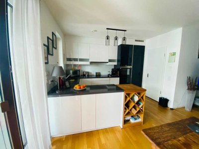 Moderne 3-Zimmer-Wohnung mit Balkon und Einbauküche