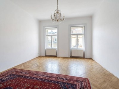 Historischer Altbau nahe Volkstheater – Balkon, Stilelemente &amp; Gestaltungsspielraum