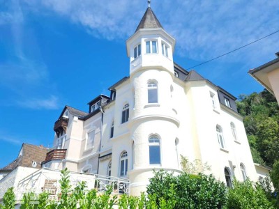 Linz am Rhein-Historisches Dreifamilienhaus mit viel Charme in direkter Rhein-Lage