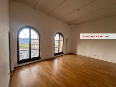 IMMOBERLIN.DE - Großzügige Altbauwohnung mit Balkon beim Potsdamer Hauptbahnhof