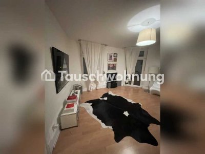 Tauschwohnung: Helle 2-Zimmer-Wohnung mit Balkon in schönem Altbau