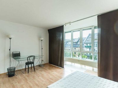 NEU *Paul & Partner* VERMIETEN ODER SELBST EINZIEHEN ! MÖBLIERTE EINHEIT ! JETZT ZUSCHLAGEN !