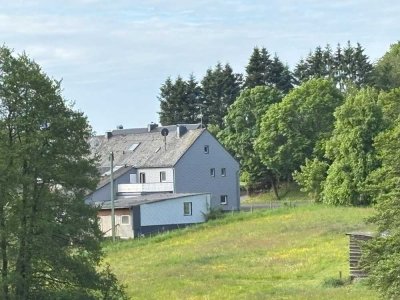 PROVISIONSFREI! Doppelhaus mit Weitsicht & viel Platz in STEFFELN