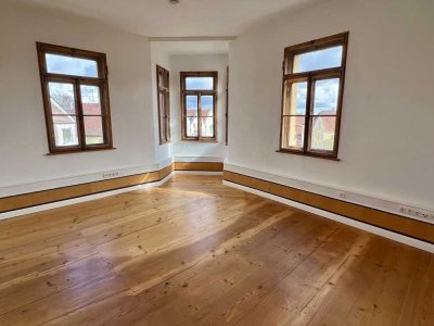 Schöner Wohnen in einem Denkmalgeschütztem Haus!