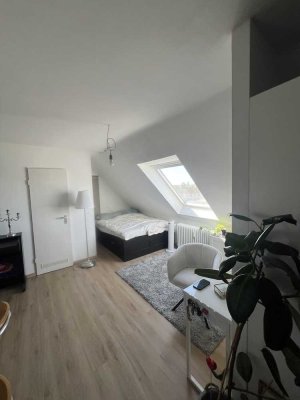 !!! Schönes und gemütliches Apartment (40 m²) in Köln-Holweide !!!
